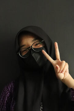 NILAM SILMINA AZ-ZAHRA S.